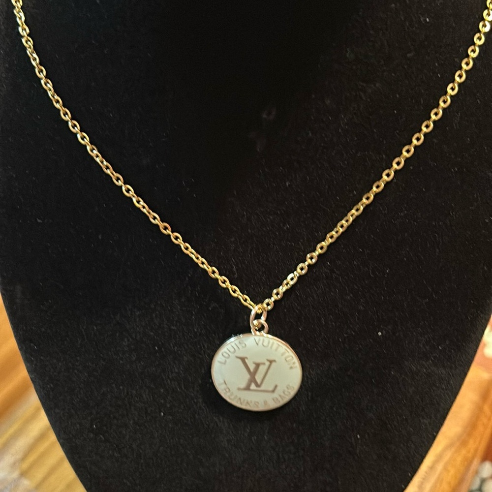 Louis Vuitton Trunks and Bags Charm on 20” unbranded Chain Baby Blue